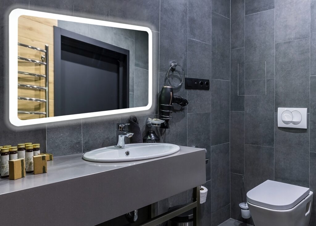 Lustro łazienkowe podświetlane Led Naxos 60x80cm - obrazek 4