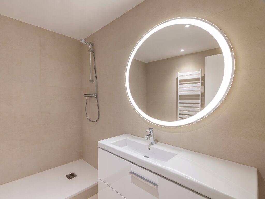 Lustro okrągłe podświetlane Led Optimo fi 50cm - obrazek 11