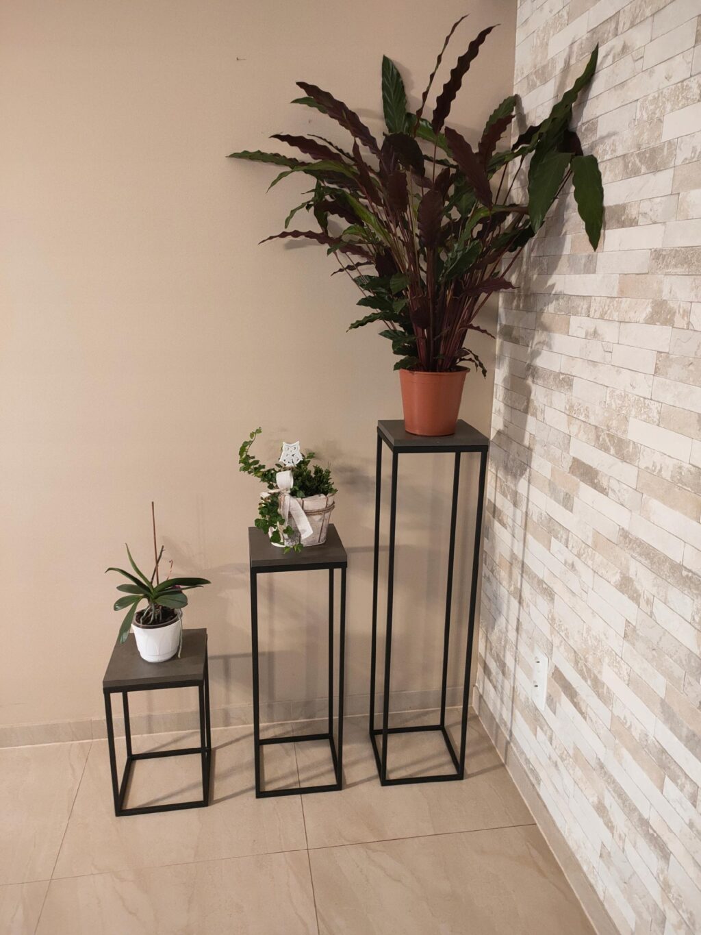 Kwietnik metal loft czarny blat Beton Ciemny 100cm - obrazek 5