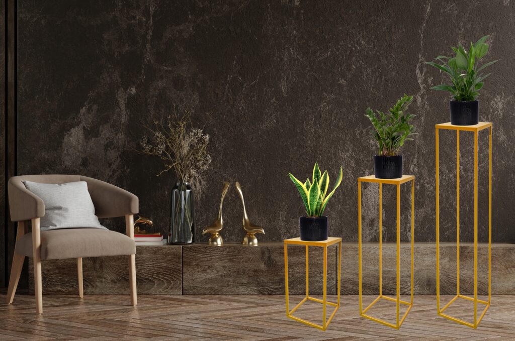 Kwietnik stojący metalowy loft złoty 80cm - obrazek 2