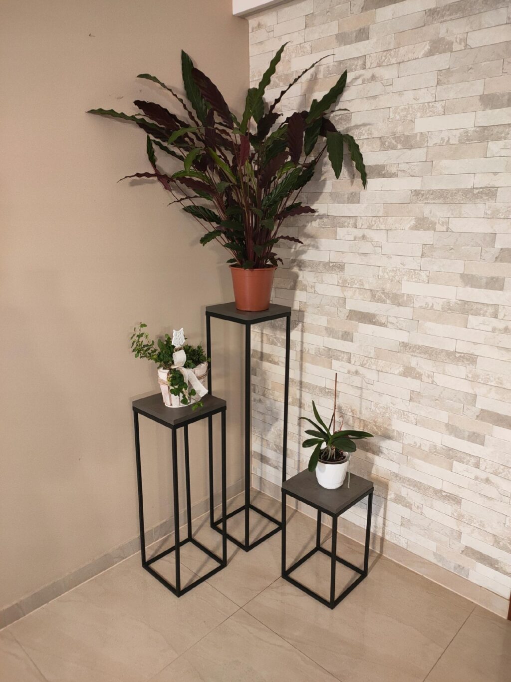 Kwietnik metal loft czarny blat Beton Ciemny 100cm - obrazek 4