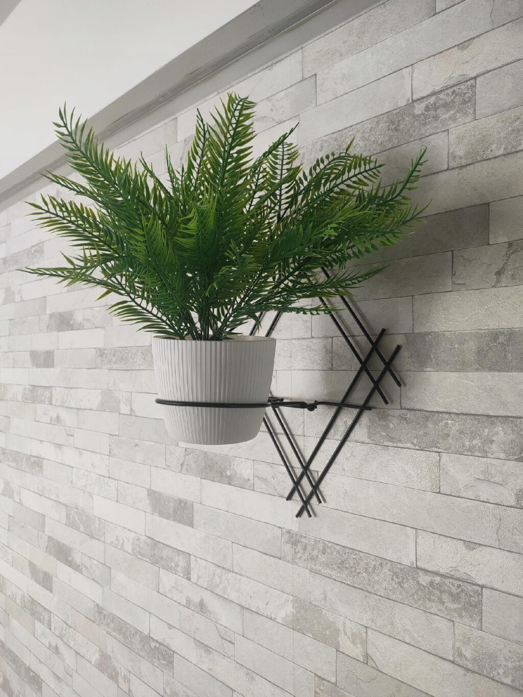 Kwietnik wiszący loft metalowy czarny Flore - obrazek 2